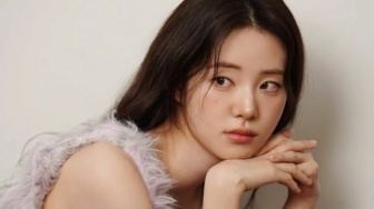 Shin Si Ah Dikabarkan Bintangi Drama Baru Karya Penulis Our Beloved Summer