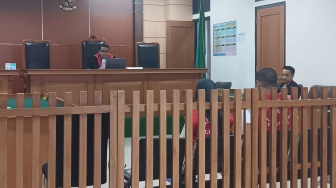 Tipu Jual Beli Tanah Rp1,4 Miliar, Mantan Anggota DPRD Kota Serang Dituntut 10 Bulan Penjara