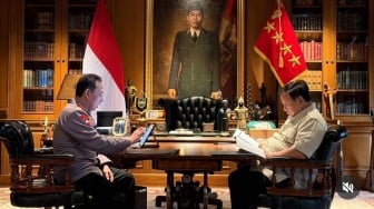 Prabowo Panggil Kapolri ke Hambalang, Bahas Keamanan Nasional hingga Hilirisasi di 13 Lokasi