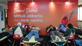 Donor Darah Bareng Bank Jakarta dan PMI, Stok Darah DKI Didorong Tetap Aman