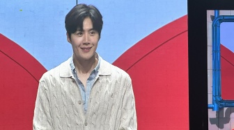 Kim Seon Ho Bikin Histeris di Fan Meeting Jakarta, Lancar Gombal Pakai Bahasa Indonesia