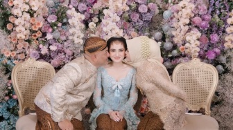 Makna Dulang Pungkasan di Momen Siraman Syifa Hadju, Simbol Tanggung Jawab Terakhir Orangtua