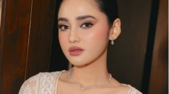 Tembus Miliaran Rupiah! Bedah Detail Koleksi Berlian Syifa Hadju di Momen Siraman hingga Sungkeman