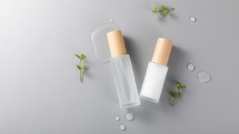 5 Essence dengan Kandungan Anti Aging untuk Usia 50 Tahun ke Atas