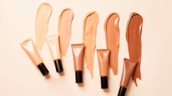 5 Rekomendasi Foundation Minim Oksidasi dan Full Coverage