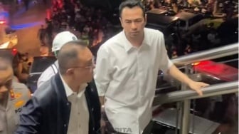 Apa Tugas Raffi Ahmad? Ikut Tinjau Evakuasi Korban Kecelakaan KRL di Bekasi