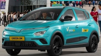 Sebelum Viral Seperti Sekarang, Taksi Hijau Sudah Lama Ditolak di Surabaya