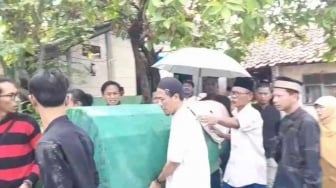 Sosok Nurlela, Guru SD Korban Meninggal Kecelakaan Kereta di Bekasi
