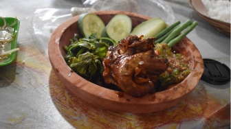 Sambal Seruit Simpang Kopi, Primadona Pedas Lampung yang Menggetarkan Jambi