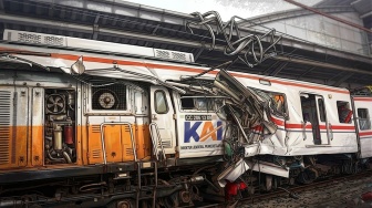 Kecelakaan Maut Bekasi Timur: Mengapa Sistem Keamanan Kereta Gagal Mengadang Tragedi?