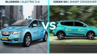 Adu Murah Tarif Taksi Blue Bird vs Green SM, Mana yang Jadi Pemenangnya?