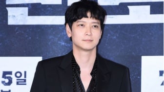 Kang Dong Won Berpeluang Bintangi Film Sejarah Baru The Extermination