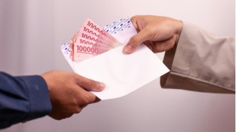 Sedekah yang Berubah Jadi Tagihan: Tradisi atau Tekanan Sosial?