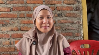 Tak Terluka, Korban KRL Bekasi Meninggal Diduga Syok di Ambulans: Ini Kesaksian Sang Anak