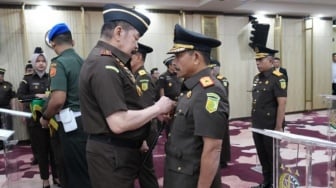 Zullikar Tanjung Resmi Jabat Kajati Sulteng