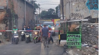 Pasca Kecelakaan, Perlintasan Dekat Stasiun Bekasi Timur Dipasangi Palang Pintu