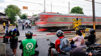 Pasca Tragedi Bekasi, Prabowo Subianto Perintahkan Perbaikan 1.800 Perlintasan KA