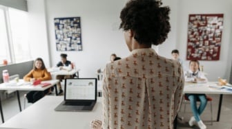 Pendidikan untuk Perempuan: Kunci Memutus Rantai Ketimpangan, Sudah on Track?