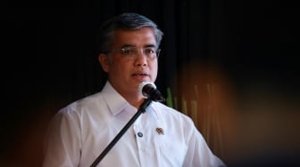May Day 2026, Menaker Yassierli Tegaskan Negara Komitmen Lindungi Pekerja hingga ke Tengah Laut
