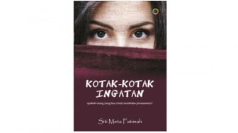 Novel Kotak-Kotak Ingatan: Kotak yang Tak Pernah Benar-Benar Terkunci