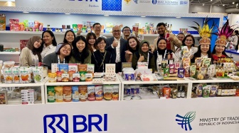 UMKM Binaan BRI Masuk Pasar Dunia, Bukukan Kesepakatan Rp54,5 Miliar di Singapura