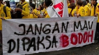 Geruduk Kementerian Diktisaintek, BEM SI Teriakan Tiga Dosa Perguruan Tinggi