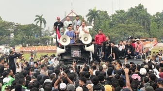 Bupati Rudy Susmanto Bela Warga, Minta Tambang Berizin di Wilayah Bogor Barat Segera Dibuka