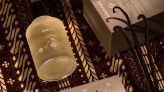 Wangi Manis yang Bikin Candu! 5 Rekomendasi Parfum Aroma Cokelat Paling Awet