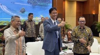 Kurangi Subsidi BBM Alasan Menkeu Purbaya Sepakat Berikan Insentif Kendaraan Listrik Mulai Juni