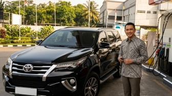 Hitungan Gila BBM Fortuner 2026, Uang Bensin Setahun Kini Setara 18 Gram Emas Antam