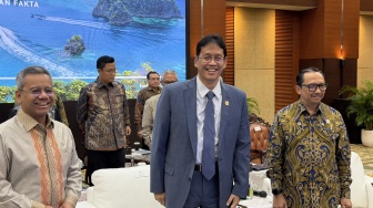 Purbaya Akui Kebobolan soal Pengadaan Motor Listrik BGN, Anggaran Bakal Diperketat