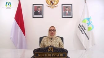 Usul Pindah Gerbong: Mengapa Pernyataan Menteri PPPA Memicu Amarah Publik?