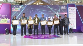 Bulog Raih Penghargaan BUMN Entrepreneurial Marketing Awards (BEMA) di Jakarta Marketing Week 2026