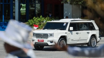 Kendaraan taktis ringan Maung produksi PT Pindad yang menjadi mobil kepresidenan mengantar Presiden Prabowo Subianto ke lokasi KTT ke-48 ASEAN di Mactan Expo, Cebu, Filipina, Jumat (8/5/2026). [ANTARA FOTO/HO-BPMI/mrh/tom]