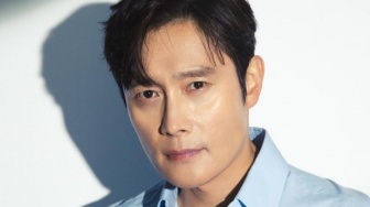 Lee Byung Hun Dikonfirmasi Bintangi Film Aksi Bela Diri Berjudul Nambeol