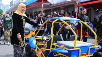 Peringatan Hardiknas di Grahadi, Gubernur Khofifah Puji Kreativitas Vokasi Jatim