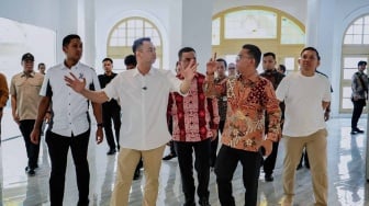 Wawalkot Zakiyuddin Pamerkan Gedung Warenhuis yang Direvitalisasi Era Bobby Nasution ke Raffi Ahmad