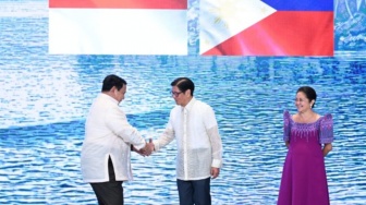 Mengenal Barong Tagalog, Busana Khas Filipina yang Dipakai Prabowo di KTT ke-48 ASEAN