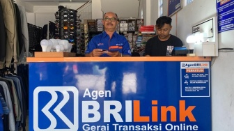 Kisah Bambang Jadi Agen BRILink Nomor 1 di Klaten, Dari Ngontrak hingga Antarkan Anak ke Jepang