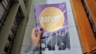 Realita Kehidupan Dewasa yang Tidak Selalu Indah di Buku Rapijali 3