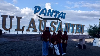 Petualangan Penuh Makna ke Museum Blambangan dan Pantai Pulau Santen