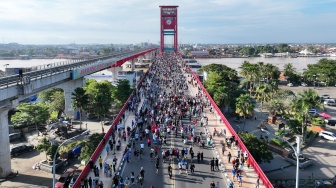 CFD Ampera Palembang Minggu III Membludak, Warga Protes Jalan Ditutup Sampai Jam 9 dan Parkir Mahal