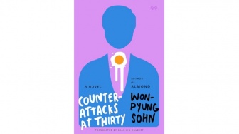 Ulasan Novel Counterattacks at Thirty: Keberanian Melawan Dunia Kerja Toxic