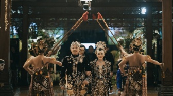 Dirancang Ivan Gunawan, Segini Harga Baju Pengantin Yosika Ayumi Menantu Soimah