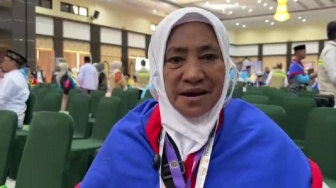 Kisah Haru ART Asal Papua: Naik Haji dari Hasil Menabung Bertahun-tahun