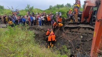 2 Pria Pengambil Timah Bekas Meregang Nyawa Tertimbun Longsor Malam di Medan
