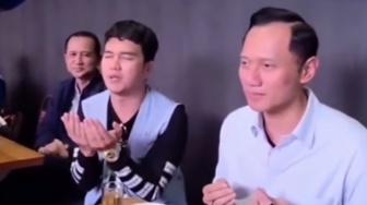 Aldi Taher Pamer Chat dengan AHY, Isi Percakapan Jadi Sorotan