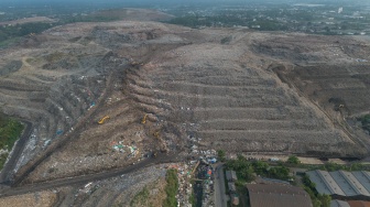 Foto udara kawasan Tempat Pembuangan Sampah Terpadu Bantargebang, Cikiwul, Bekasi, Jawa Barat, Senin (11/5/2026).  [ANTARA FOTO/Darryl Ramadhan/wsj]