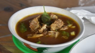 Pindang Bikcik Way Mayang: Kuah Segar Meresap, Makan Enak Gak Pake Tapi