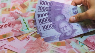 Rupiah Melemah Jangan Sampai Impulsif: Strategi Waras Hadapi Krisis